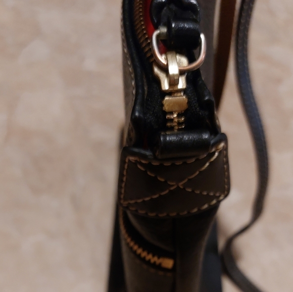 Dooney & Bourke leather bag - Picture 16 of 16